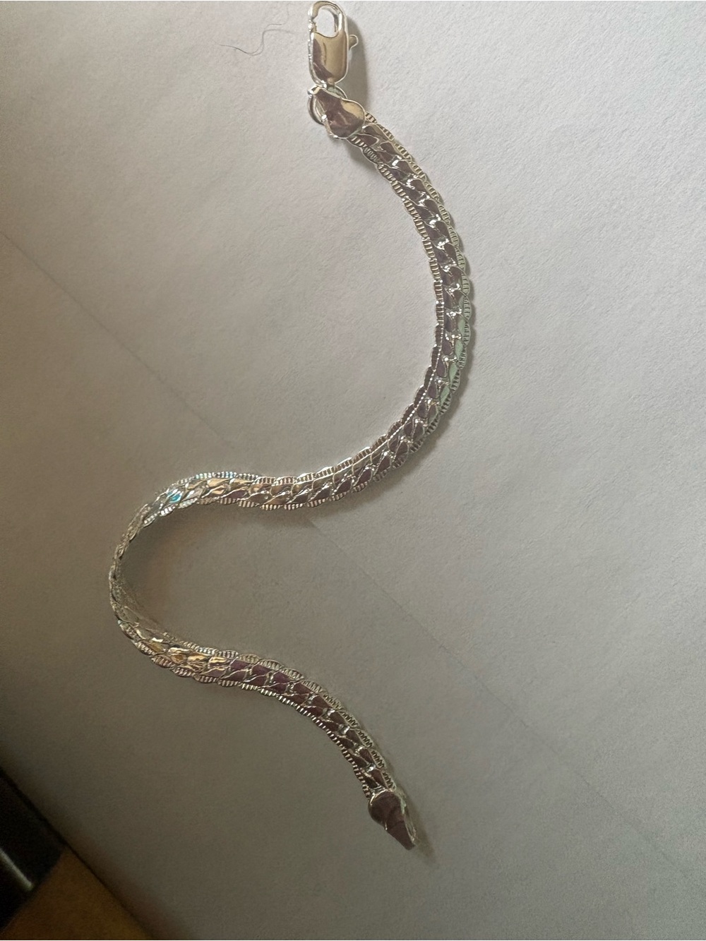 7.5 In sterling silver solid Cuban link bracelet